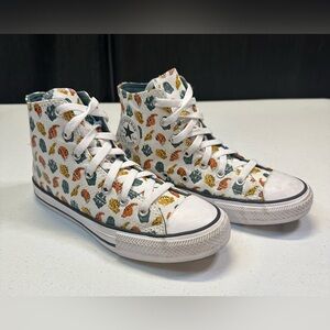Converse Boys Hi-Top Sneakers Dinosaur Print Pattern White/Orange/Green NWB Sz 5